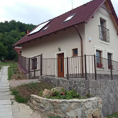 Pensjonat Skalna Ruza - Koevirozsa Panzio