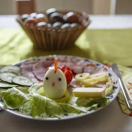 Skalna Ruza - Koevirozsa Panzio