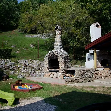 Skalna Ruza - Koevirozsa Panzio * Gemerská Horka